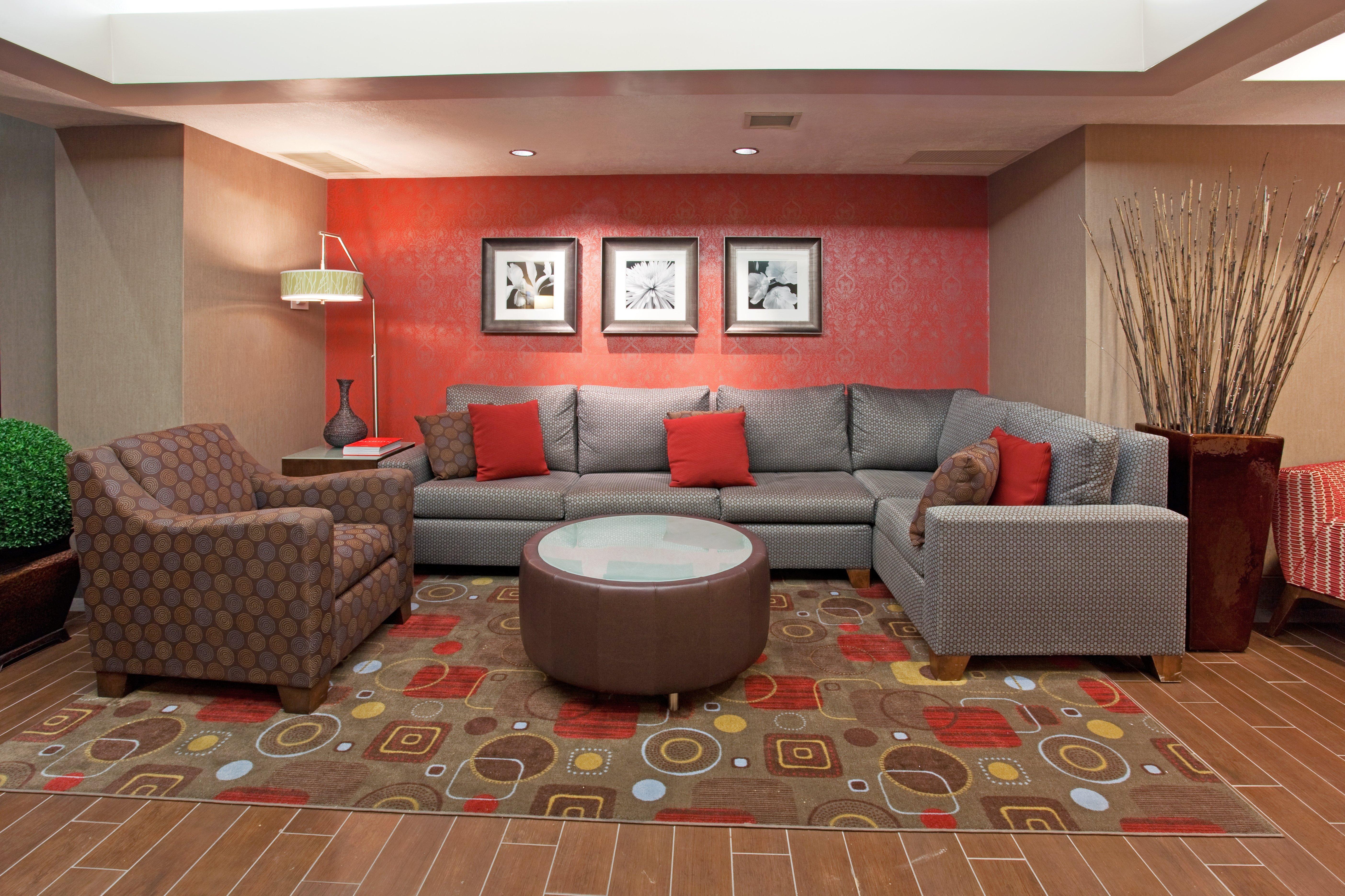 Holiday Inn Express Ogden By Ihg Exterior photo